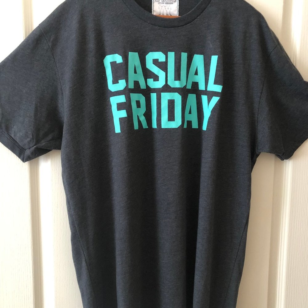 T-shirt (unisex) NWOT
